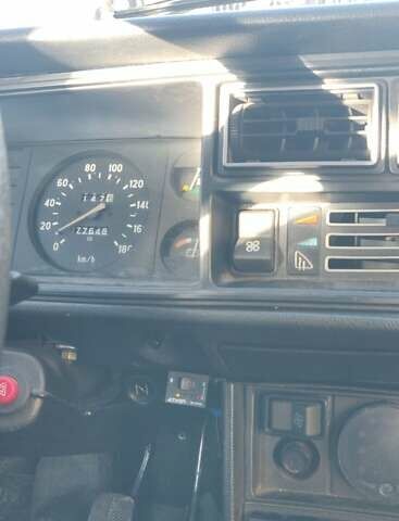 Зеленый ВАЗ 2107, объемом двигателя 1.6 л и пробегом 77 тыс. км за 1200 $, фото 5 на Automoto.ua