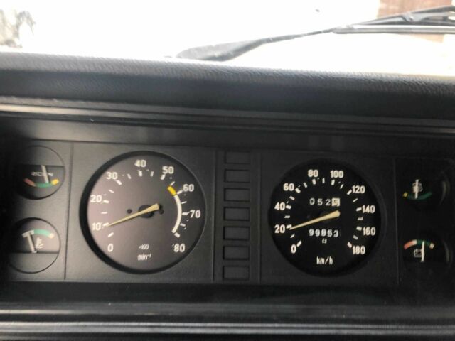 Зеленый ВАЗ 2107, объемом двигателя 1.5 л и пробегом 99 тыс. км за 1000 $, фото 11 на Automoto.ua