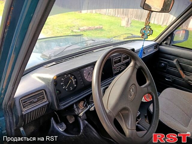 Зеленый ВАЗ 2107, объемом двигателя 1.5 л и пробегом 124 тыс. км за 1250 $, фото 9 на Automoto.ua