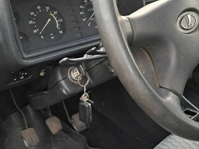 Зеленый ВАЗ 2107, объемом двигателя 1.5 л и пробегом 121 тыс. км за 1050 $, фото 1 на Automoto.ua