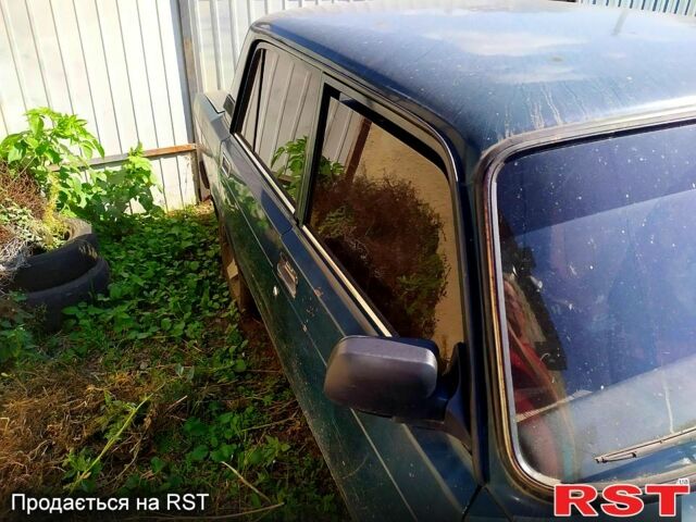 Зеленый ВАЗ 2107, объемом двигателя 1.5 л и пробегом 28 тыс. км за 885 $, фото 4 на Automoto.ua