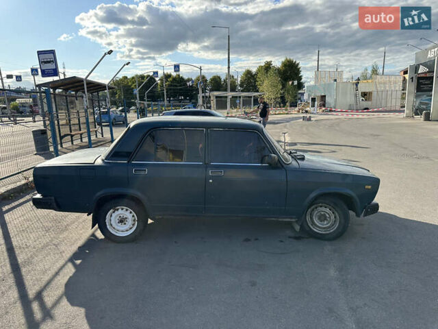 Зелений ВАЗ 2107, об'ємом двигуна 1.45 л та пробігом 84 тис. км за 700 $, фото 4 на Automoto.ua