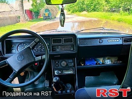 Зеленый ВАЗ 2107, объемом двигателя 1.5 л и пробегом 72 тыс. км за 714 $, фото 2 на Automoto.ua