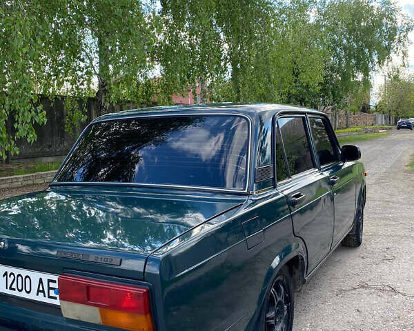 Зеленый ВАЗ 2107, объемом двигателя 1.5 л и пробегом 60 тыс. км за 1500 $, фото 5 на Automoto.ua