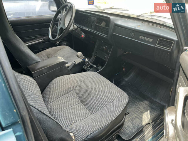 Зеленый ВАЗ 2107, объемом двигателя 1.5 л и пробегом 95 тыс. км за 800 $, фото 8 на Automoto.ua