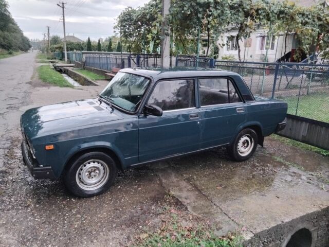 Зеленый ВАЗ 2107, объемом двигателя 0 л и пробегом 2 тыс. км за 650 $, фото 2 на Automoto.ua