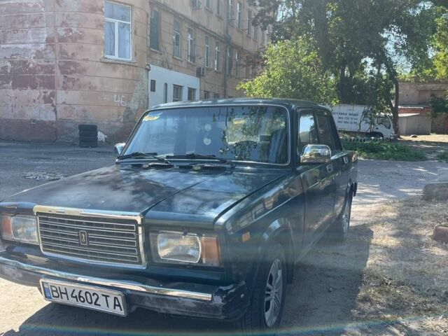 Зеленый ВАЗ 2107, объемом двигателя 1.5 л и пробегом 52 тыс. км за 800 $, фото 2 на Automoto.ua