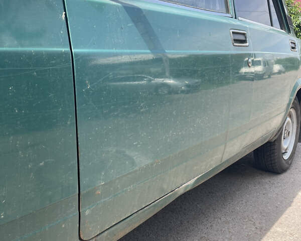 Зеленый ВАЗ 2107, объемом двигателя 0.15 л и пробегом 360 тыс. км за 1100 $, фото 3 на Automoto.ua