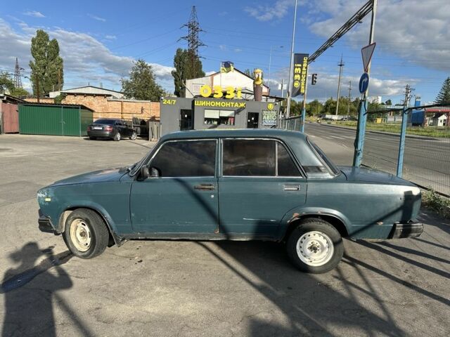 Зеленый ВАЗ 2107, объемом двигателя 1.5 л и пробегом 85 тыс. км за 700 $, фото 3 на Automoto.ua