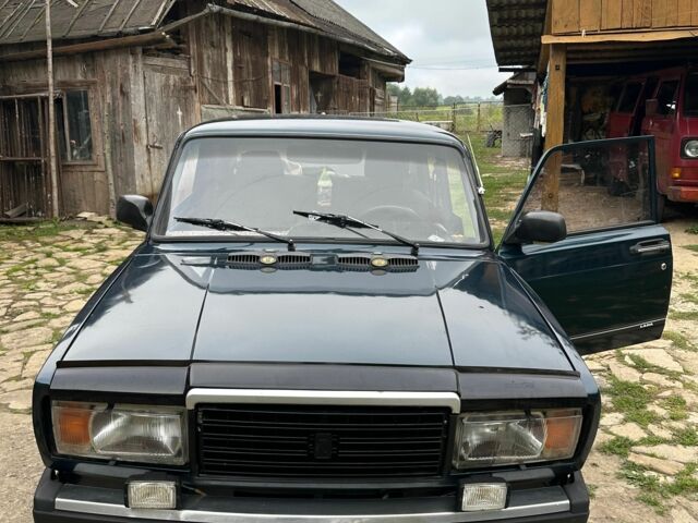 Зеленый ВАЗ 2107, объемом двигателя 1.5 л и пробегом 2 тыс. км за 1300 $, фото 3 на Automoto.ua