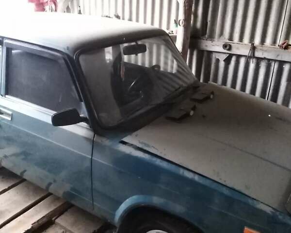 Зеленый ВАЗ 2107, объемом двигателя 1.45 л и пробегом 140 тыс. км за 1200 $, фото 1 на Automoto.ua