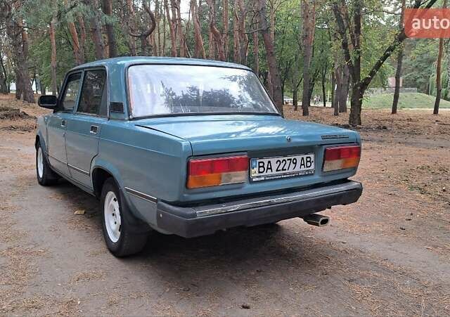 Зеленый ВАЗ 2107, объемом двигателя 1.5 л и пробегом 121 тыс. км за 1200 $, фото 24 на Automoto.ua