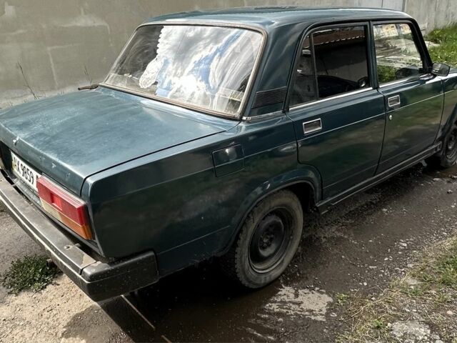 Зеленый ВАЗ 2107, объемом двигателя 1.5 л и пробегом 100 тыс. км за 800 $, фото 2 на Automoto.ua
