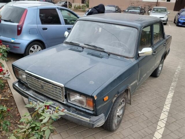 Зелений ВАЗ 2107, об'ємом двигуна 1.5 л та пробігом 140 тис. км за 600 $, фото 2 на Automoto.ua