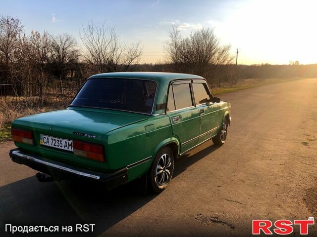 Зеленый ВАЗ 2107, объемом двигателя 15 л и пробегом 85 тыс. км за 999 $, фото 10 на Automoto.ua