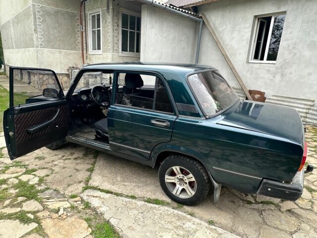 Зеленый ВАЗ 2107, объемом двигателя 1.5 л и пробегом 2 тыс. км за 1300 $, фото 2 на Automoto.ua