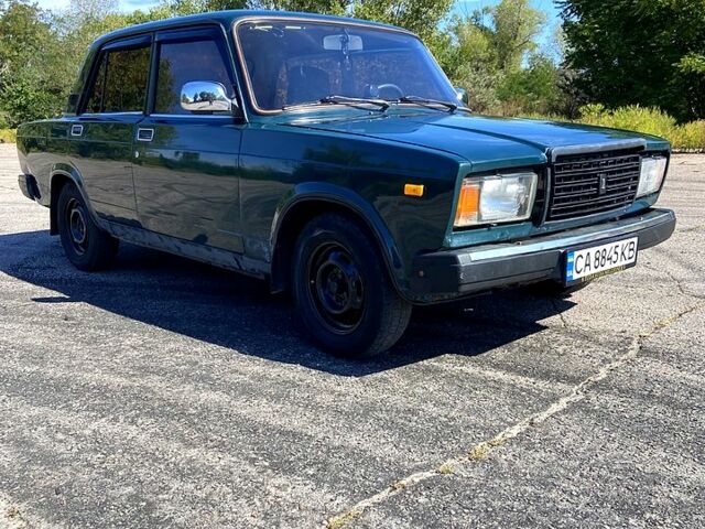 Зелений ВАЗ 2107, об'ємом двигуна 1.5 л та пробігом 350 тис. км за 800 $, фото 2 на Automoto.ua