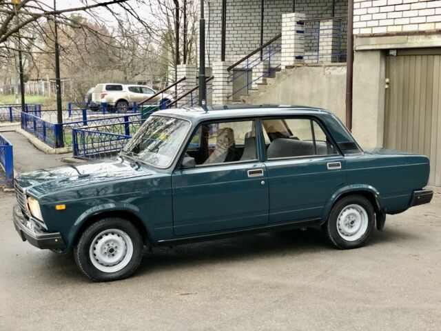 Зеленый ВАЗ 2107, объемом двигателя 1.5 л и пробегом 93 тыс. км за 2150 $, фото 1 на Automoto.ua