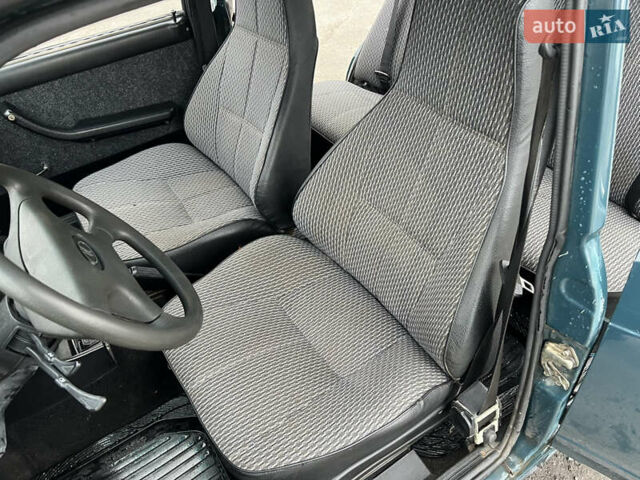 Зеленый ВАЗ 2107, объемом двигателя 1.6 л и пробегом 52 тыс. км за 1900 $, фото 9 на Automoto.ua