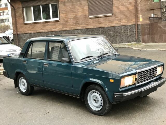 Зеленый ВАЗ 2107, объемом двигателя 1.5 л и пробегом 93 тыс. км за 2150 $, фото 10 на Automoto.ua