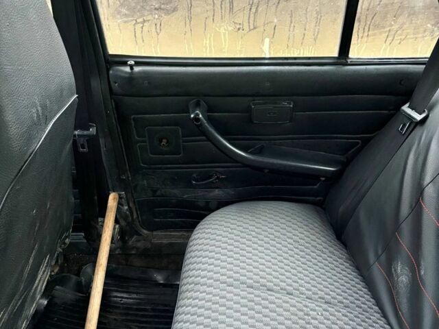 Зеленый ВАЗ 2107, объемом двигателя 1.5 л и пробегом 100 тыс. км за 900 $, фото 4 на Automoto.ua