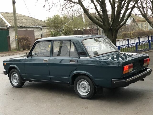 Зеленый ВАЗ 2107, объемом двигателя 1.5 л и пробегом 93 тыс. км за 2150 $, фото 3 на Automoto.ua