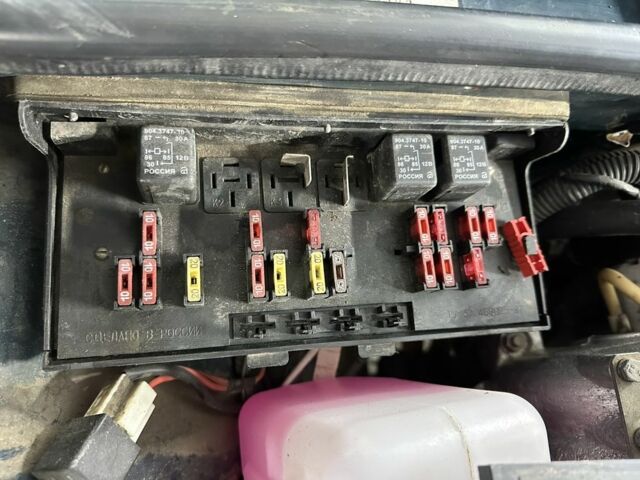 Зелений ВАЗ 2107, об'ємом двигуна 1.5 л та пробігом 23 тис. км за 1602 $, фото 15 на Automoto.ua