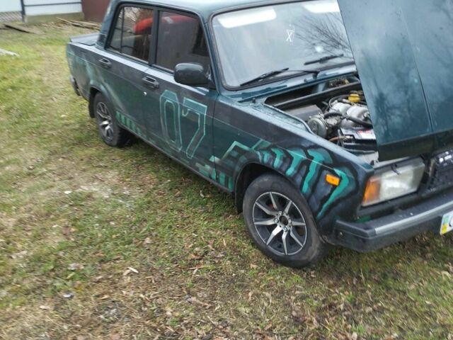 Зеленый ВАЗ 2107, объемом двигателя 0 л и пробегом 2 тыс. км за 800 $, фото 4 на Automoto.ua