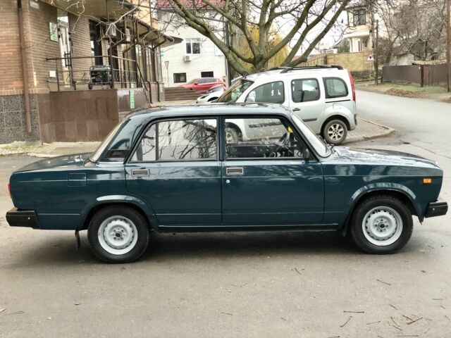 Зеленый ВАЗ 2107, объемом двигателя 1.5 л и пробегом 93 тыс. км за 2150 $, фото 8 на Automoto.ua