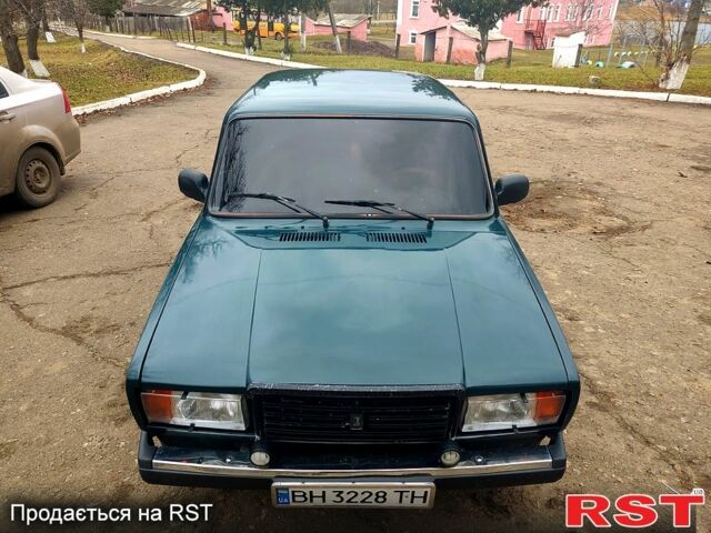 Зелений ВАЗ 2107, об'ємом двигуна 1.5 л та пробігом 0 тис. км за 1500 $, фото 5 на Automoto.ua