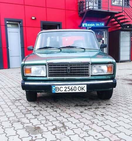 Зеленый ВАЗ 2107, объемом двигателя 1.45 л и пробегом 50 тыс. км за 1100 $, фото 3 на Automoto.ua