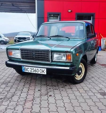 Зеленый ВАЗ 2107, объемом двигателя 1.45 л и пробегом 50 тыс. км за 1100 $, фото 1 на Automoto.ua