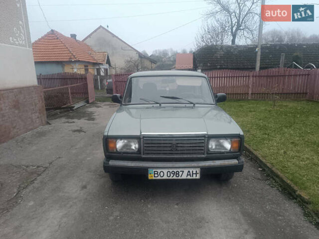 Зеленый ВАЗ 2107, объемом двигателя 1.45 л и пробегом 77 тыс. км за 1250 $, фото 3 на Automoto.ua