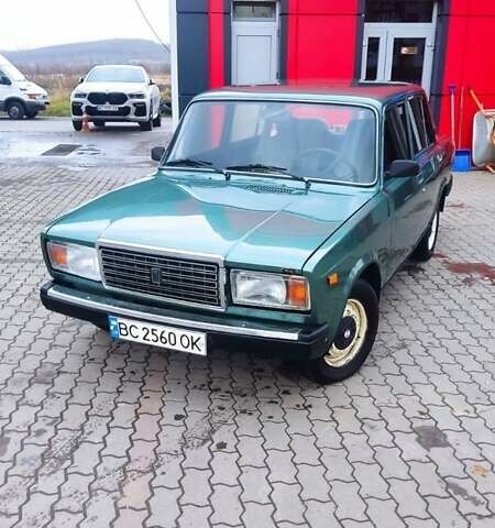 Зеленый ВАЗ 2107, объемом двигателя 1.45 л и пробегом 50 тыс. км за 1100 $, фото 2 на Automoto.ua