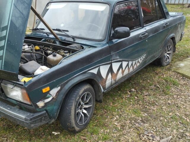 Зеленый ВАЗ 2107, объемом двигателя 0 л и пробегом 2 тыс. км за 800 $, фото 3 на Automoto.ua