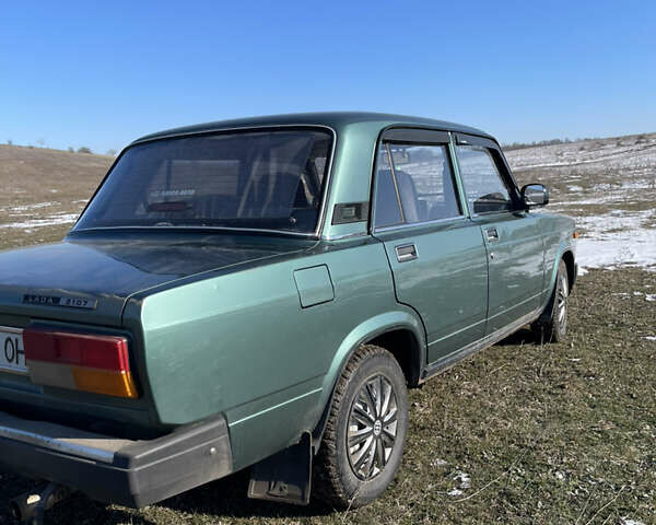 Зеленый ВАЗ 2107, объемом двигателя 1.45 л и пробегом 33 тыс. км за 1500 $, фото 5 на Automoto.ua