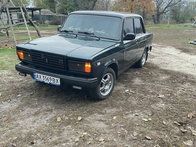 Зеленый ВАЗ 2107, объемом двигателя 1.5 л и пробегом 1 тыс. км за 1650 $, фото 9 на Automoto.ua