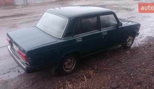 Зеленый ВАЗ 2107, объемом двигателя 1.5 л и пробегом 106 тыс. км за 1500 $, фото 3 на Automoto.ua