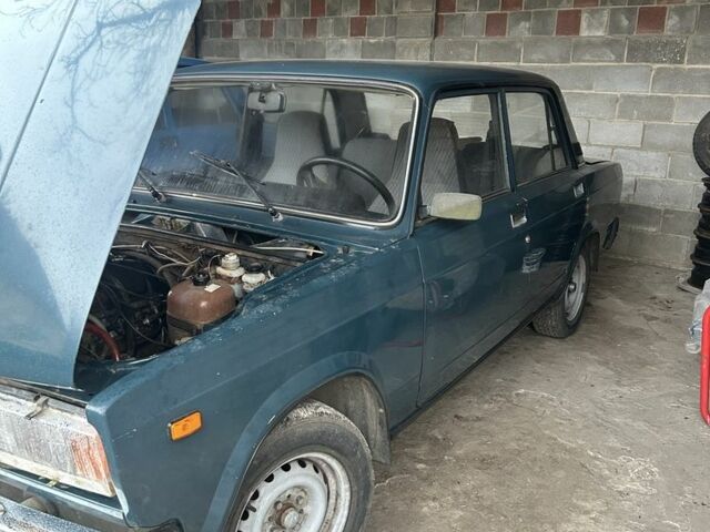 Зеленый ВАЗ 2107, объемом двигателя 1.5 л и пробегом 95 тыс. км за 999 $, фото 7 на Automoto.ua