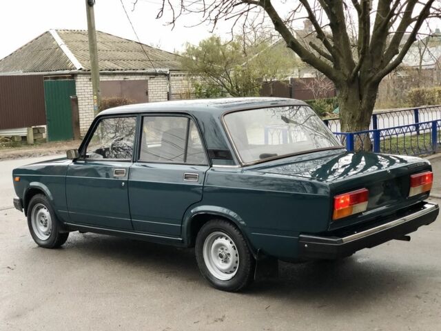 Зеленый ВАЗ 2107, объемом двигателя 1.5 л и пробегом 93 тыс. км за 2150 $, фото 4 на Automoto.ua