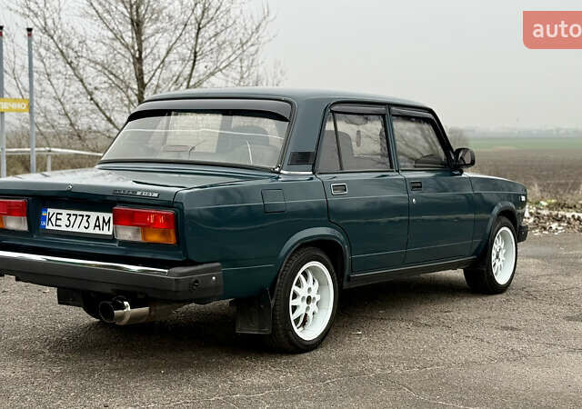 Зеленый ВАЗ 2107, объемом двигателя 1.6 л и пробегом 140 тыс. км за 1850 $, фото 4 на Automoto.ua