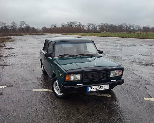 Зеленый ВАЗ 2107, объемом двигателя 1.45 л и пробегом 46 тыс. км за 950 $, фото 1 на Automoto.ua