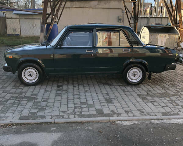 Зеленый ВАЗ 2107, объемом двигателя 1.5 л и пробегом 35 тыс. км за 2600 $, фото 5 на Automoto.ua