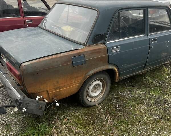Зеленый ВАЗ 2107, объемом двигателя 1.5 л и пробегом 100 тыс. км за 650 $, фото 4 на Automoto.ua