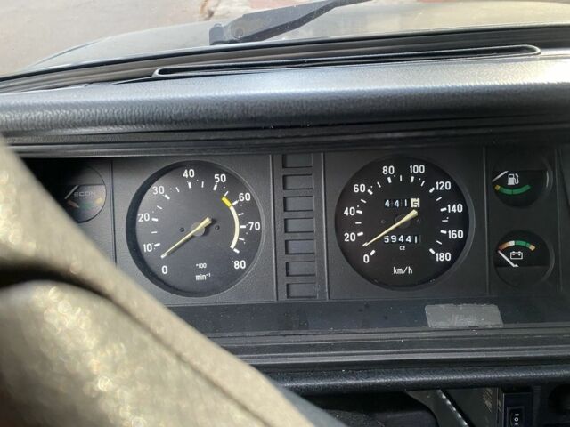 Зеленый ВАЗ 2107, объемом двигателя 1.5 л и пробегом 59 тыс. км за 2500 $, фото 6 на Automoto.ua