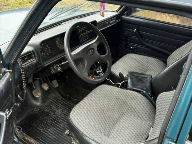 Зеленый ВАЗ 2107, объемом двигателя 1.5 л и пробегом 100 тыс. км за 900 $, фото 3 на Automoto.ua