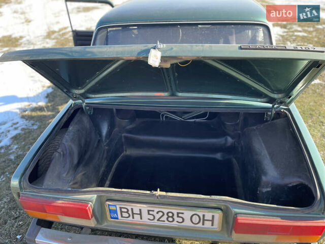 Зеленый ВАЗ 2107, объемом двигателя 1.45 л и пробегом 33 тыс. км за 1500 $, фото 12 на Automoto.ua