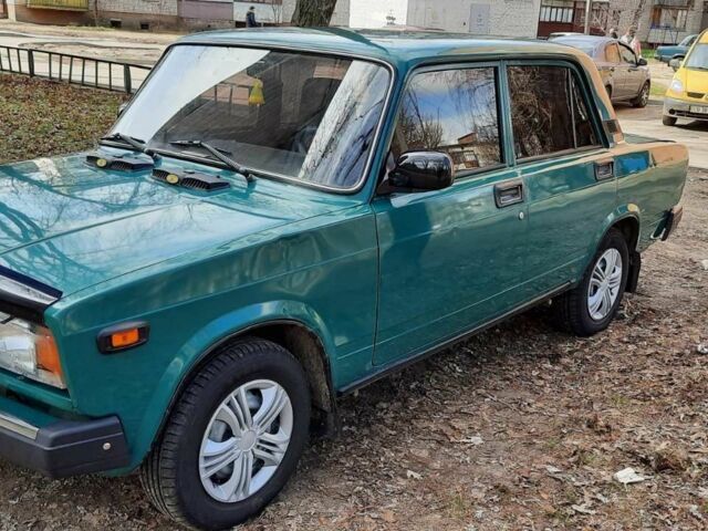Зеленый ВАЗ 2107, объемом двигателя 1.5 л и пробегом 130 тыс. км за 2150 $, фото 4 на Automoto.ua