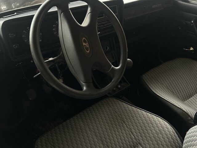 Зеленый ВАЗ 2107, объемом двигателя 1.5 л и пробегом 95 тыс. км за 999 $, фото 9 на Automoto.ua