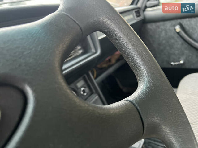 Зеленый ВАЗ 2107, объемом двигателя 1.6 л и пробегом 52 тыс. км за 1900 $, фото 11 на Automoto.ua